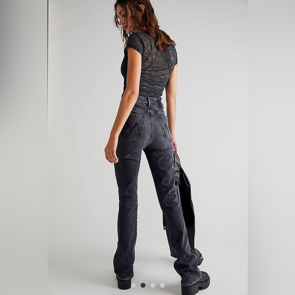 MOTHER The High Waisted Smokin Double Heeled Jeans